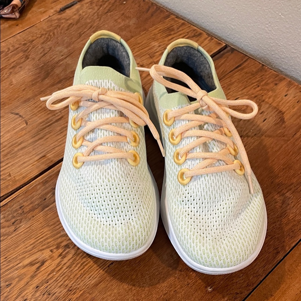 Allbirds Tree Dasher 1 Running Sneakers | Gaia Green | Women’s Size 10 | ReRun - Picture 3 of 10